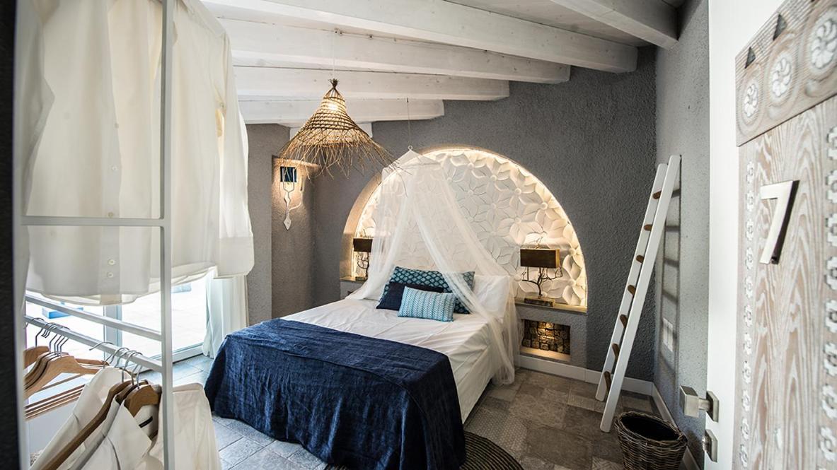 Capoblu Hotel Pula Eksteriør billede